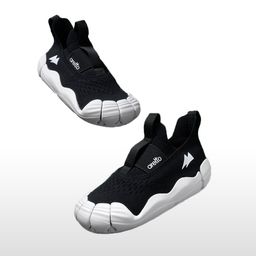 Aretto Kids Classic Black Expanding Breathable Anti-Skid & Enhanced Grip Slip-On Shoes-57