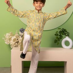Biglilpeople Boys Floral Printed Mandarin Collar Pure Cotton Straight Kurta With Pyjama-picture-15