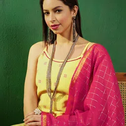 Sangria Floral Boat Neck A-line Sleeveless Cotton Blend Chanderi Kurta Sets-picture-32