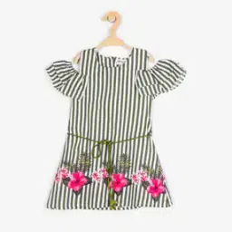 Cold-Shoulder Striped A-line Dress with Tie-Up-image-21