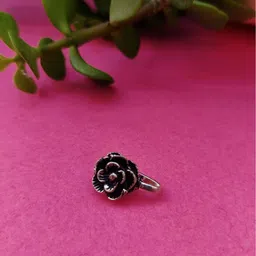 FIROZA Oxidised Silver-Toned Floral Clip-On Nosepin-image-10