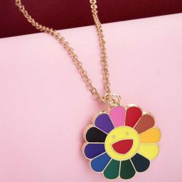 VOGUE PANASH Woman Gold-Toned Flower Emoji Pendant With Chain-20