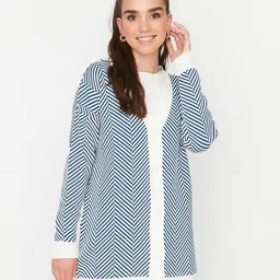 Trendyol Striped V-Neck Long Sleeves Acrylic Cardigan Sweaters-12
