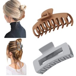 Xivir Set of 2 Claw Clip-48