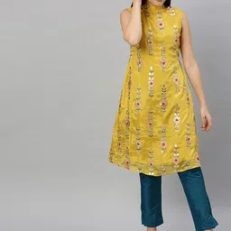 Ethnovog Women Yellow Floral Embroidered Thread Work Kurti with Trouser-10