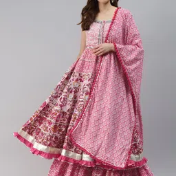 Divena Women Pink Floral Embroidered Regular Gotta Patti Pure Cotton Kurta with Sharara & With Dupatta-38