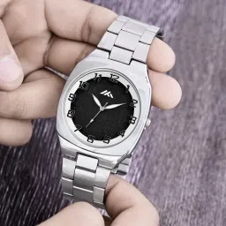 wholfin Numerical Black Dial with Classic Square Case Design Adjustable Steel Chain Analog Watch - For Men WH-412 image 5