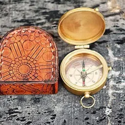 Brass Pocket Compass with Lather Box Compass-picture-9