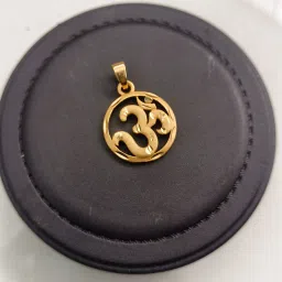 One Gram Gold Pendant Round Om Designer Daily Use Locket For Men And Women Gold-plated Brass Pendant-image-28