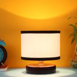 Devansh White Traditional Table Lamp with Shade image 5