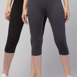 Apraa & Parma Women Pack Of 2 Pure Cotton Skinny Fit Capris-44
