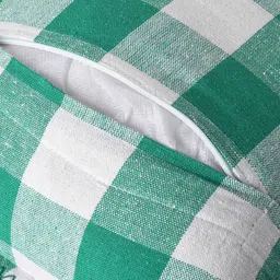 Lushomes Green & White Set of 2 Checked Cotton Square Cushion Covers image 3