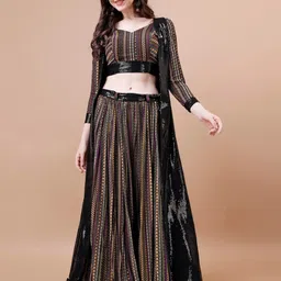 TWAM SUNDARA Ethnic Motifs Printed Top With Skirt & Shrug-picture-18