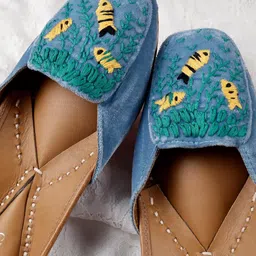GLAM STORY Embroidered Velvet Slip-On Mojaris-47