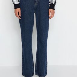 Trendyol Mid Rise Clean Look Cotton Jeans-image-30