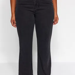 Trendyol Women Plus Size Mid-Rise Clean Look Jeans-image-15