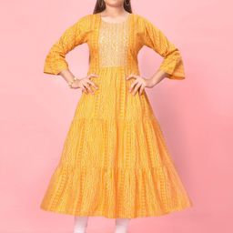 Aarika Girls Bandhani Printed Bell Sleeves Sequinned Pure Cotton Anarkali Kurta Set-picture-41