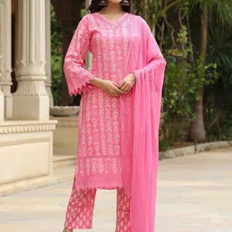 PINKVILLE JAIPUR Floral Printed Regular Pure Cotton Kurta With Trousers & Dupatta-image-17
