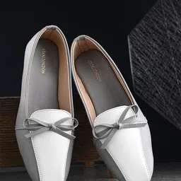 CLOG LONDON Colourblocked Block Mules with Bows-10
