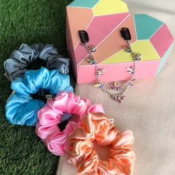 HAIR DRAMA CO. Women Pink & Blue Set of 5 Embellished Hair Accessory Set-image-86