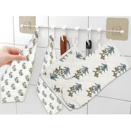 Texstylers 4 Pieces White & Yellow Printed Cotton Kitchen Linen Set-image-48