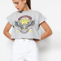 Trendyol Women Mid Rise Pure Cotton Shorts-image-64