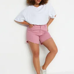 Trendyol Women Mid Rise Shorts-picture-51