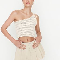 Trendyol Women Pure Cotton Pleated Regular Shorts-image-18