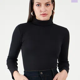 Bitterlime Set of 2 Long Sleeves Turtle Neck Fitted Top-image-82