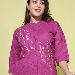 9shines Label Plus Size Floral Embroidered Cotton Top-picture-14