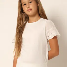 Vero Moda Girls Round Neck Cotton Top-image-44