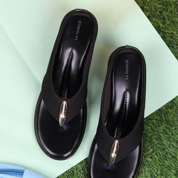 LA FASHUB WOMEN Black Embellished Block Heels-12