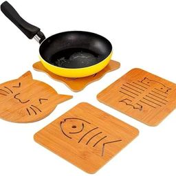 4 Pcs Wooden Insulation Mat, Non-Slip Pan Dish Mats, Openwork Wooden Coasters, Kitchen Cutlery Thickened Anti-scalding Padded Placemats.(Random Pattern) wooden Trivet-95