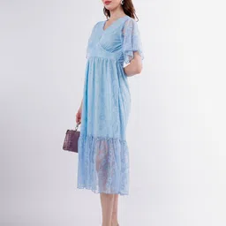 Stylecast X Hersheinbox Flared Sleeve Lace A-Line Midi Dress image 3