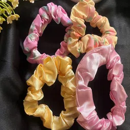 Jewelz Women Set of 4 Ponytail Holders-image-39