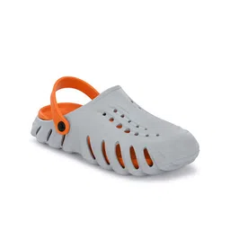 BIRDE Men Self Design Clogs image 3