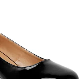 RAG & CO Round Toe Block Pumps With Ankle Loop image 3