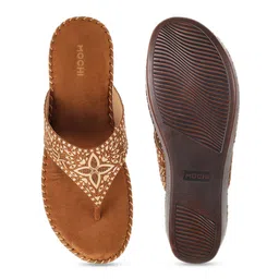 Mochi Textured Open Toe Wedge Heels image 2