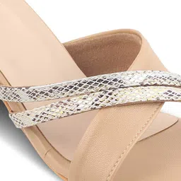 Tresmode Textured Cross Strap Block Heels image 2