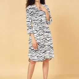Annabelle by Pantaloons Animal Printed Mandarin Collar Tie-Up Detailed A-Line Dress-image-43