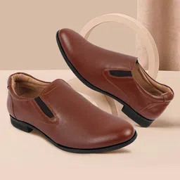 FAUSTO Men Textured Leather Formal Loafers-picture-32