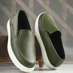 knoos Men Perforations Lightweight Comfort Insole Slip-On Sneakers-picture-11