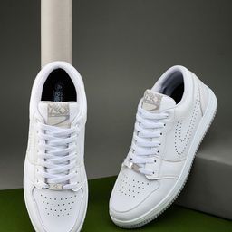 Duke Men Perforations Round Toe Sneakers-picture-27