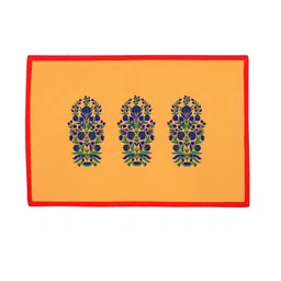SEJ by Nisha Gupta Red Set of 7 Table Placemats & Runner image 4