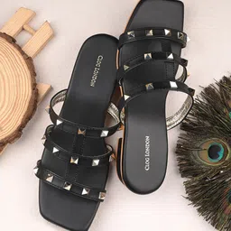 CLOG LONDON Embellished Open Toe Flats-81