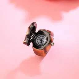 Yellow Chimes Unisex Brown Analog Stretchable Watch Ring-24