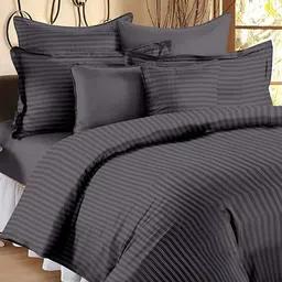 Laying Style Grey 4 Pieces Striped Double King Bedding Set-image-78
