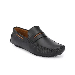 Prolific Men Black Solid Driving Loafers-32