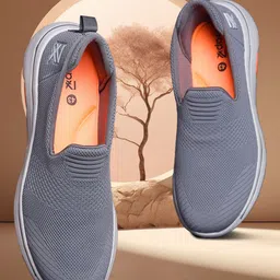 Liberty Men Slip-On Running Shoes-picture-31