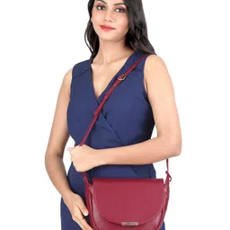 Mast & Harbour Structured Sling Bag image 1